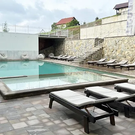 Loft 3*