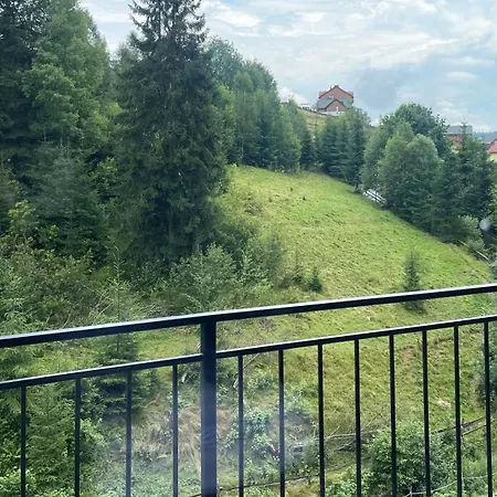ліонсгейт клаб 3* Bukovel