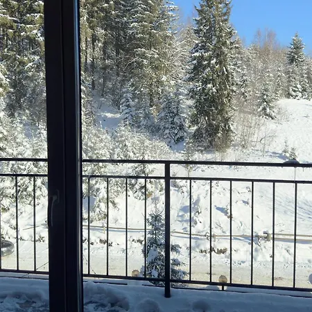 Hotel ліонсгейт клаб